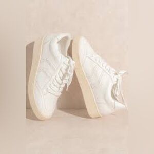 White Raven Stitch Sneaker